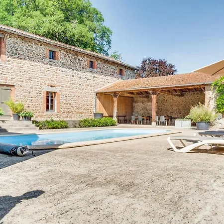 Chateau Sleeps 12 Pool Wifi 펜션 La Pacaudière