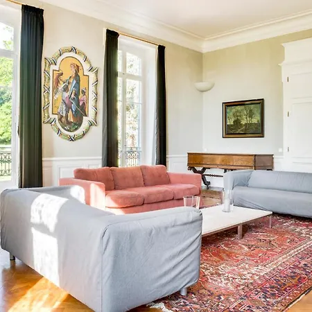펜션 Chateau Sleeps 12 Pool Wifi La Pacaudière
